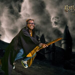 Voar em uma vassoura na Loja Oficial do Harry Potter